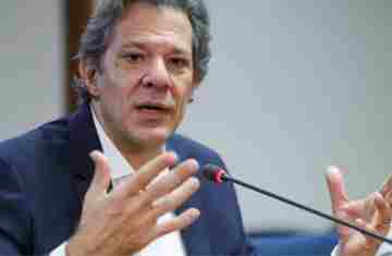  Haddad desmente fake news sobre taxa para veículos com mais de 20 anos 